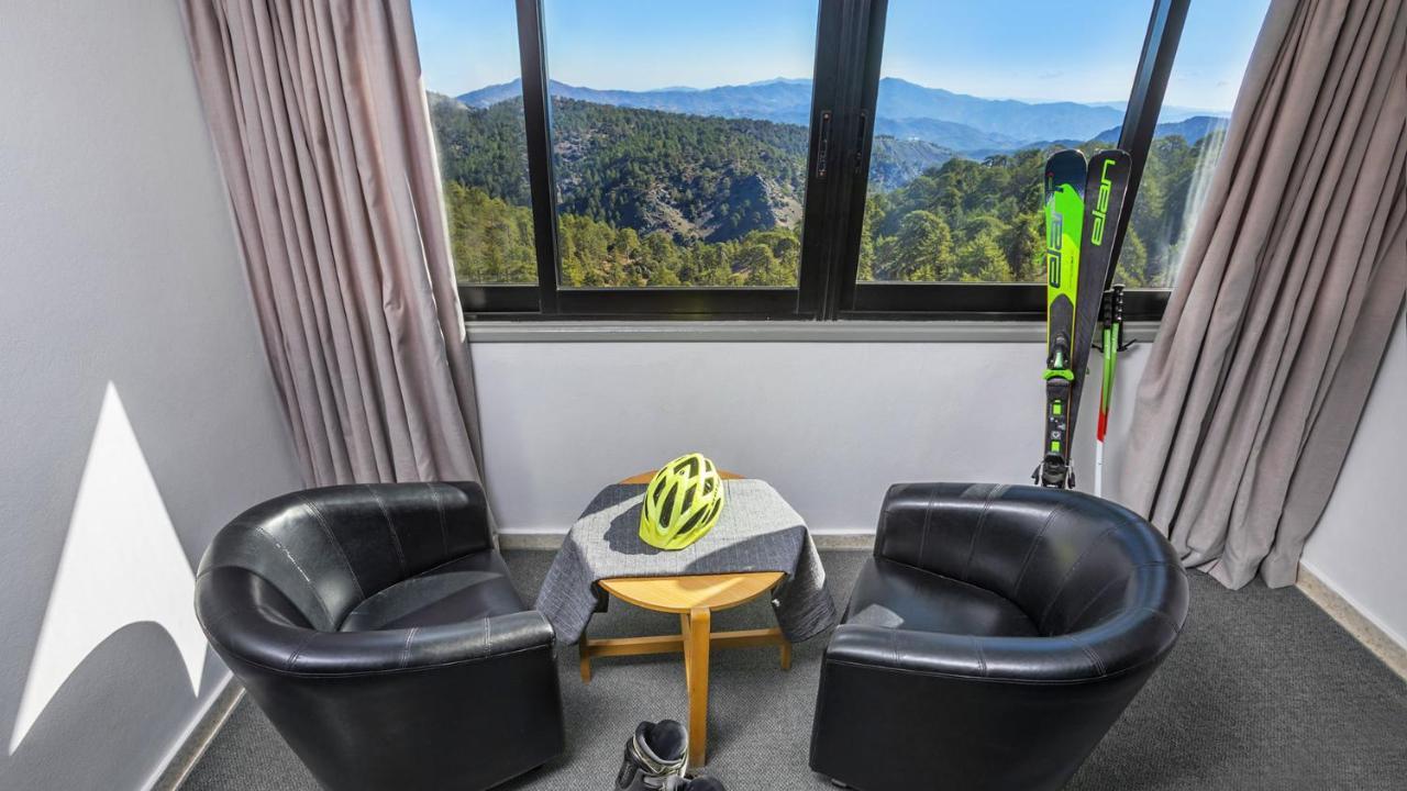 Troodos Hotel & Spa エクステリア 写真