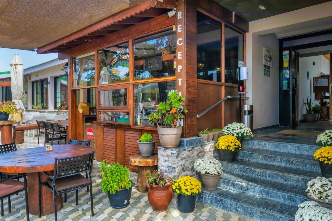 Troodos Hotel & Spa エクステリア 写真