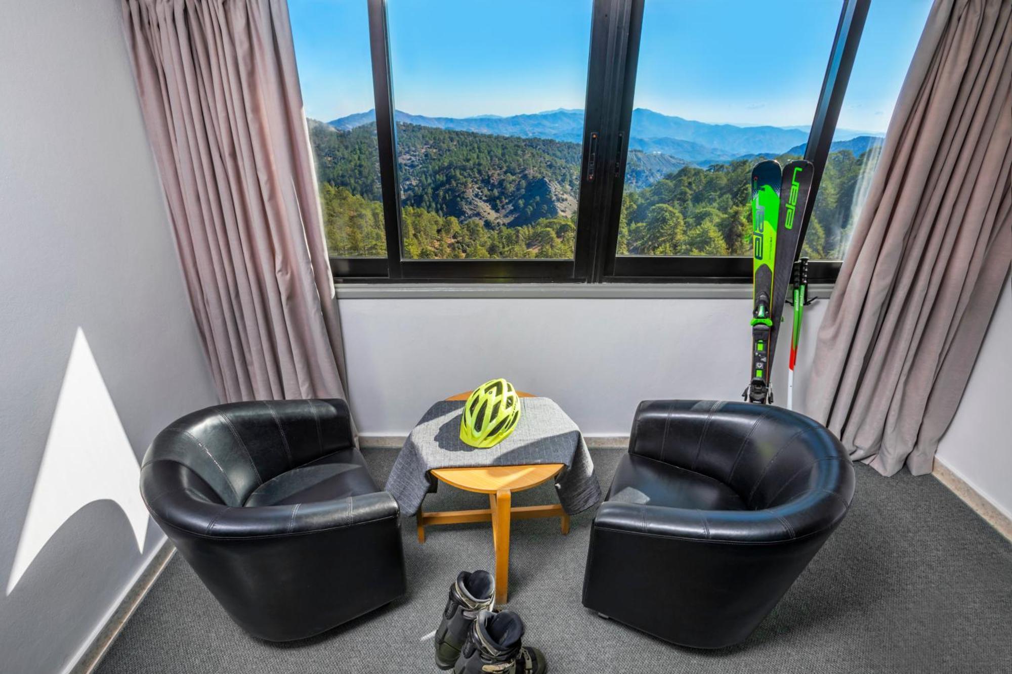 Troodos Hotel & Spa エクステリア 写真